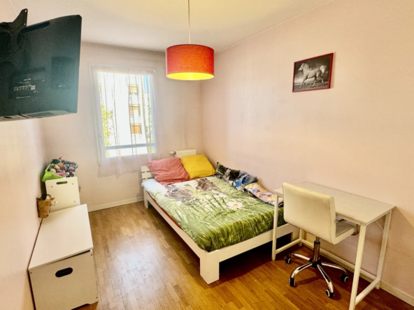 À vendre : Appartement 5 pièces de 88m² à Mantes-la-Jolie 