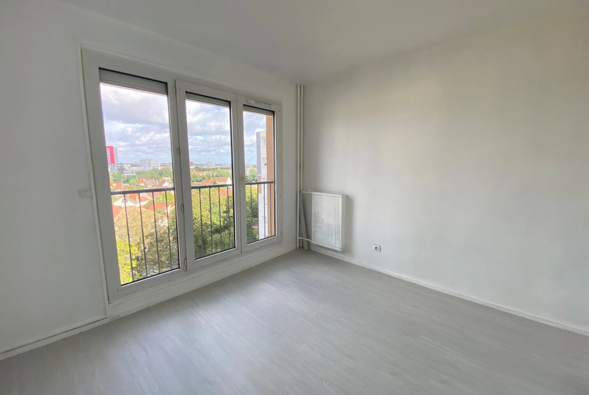 À vendre : Appartement 2 pièces à Viry-Châtillon avec vue 