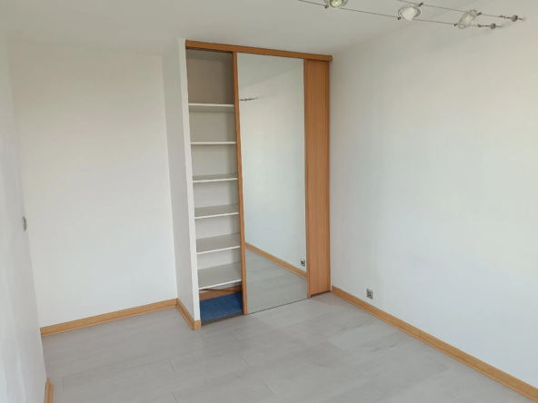 À vendre : Appartement F5 lumineux à Montigny-le-Bretonneux 