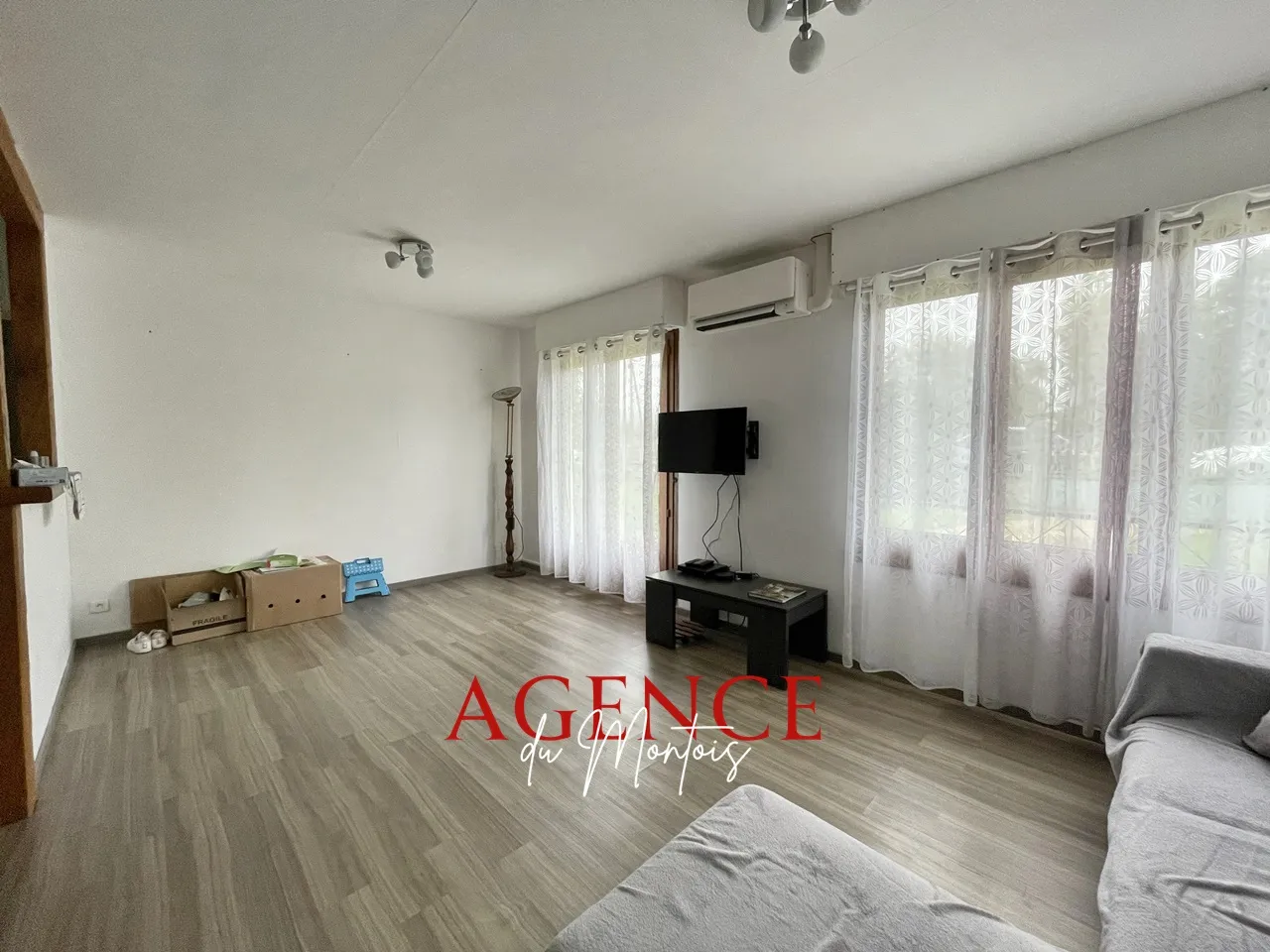 Vente Pavillon Thorigny-sur-Oreuse - 2 Chambres et Jardin 