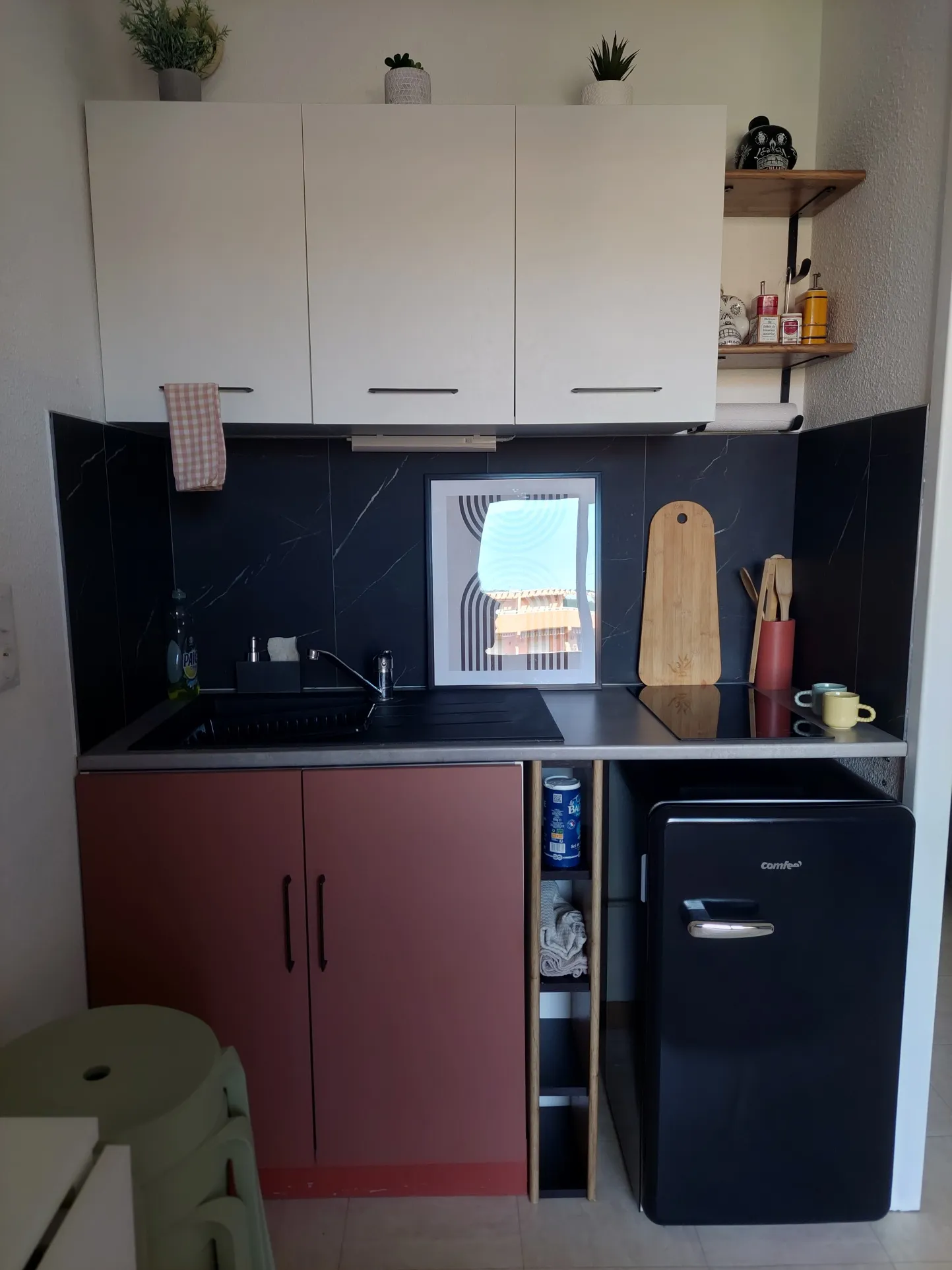 À vendre : Studio avec terrasse près de la plage à Bormes les Mimosas 