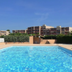 À vendre : Studio avec terrasse près de la plage à Bormes les Mimosas