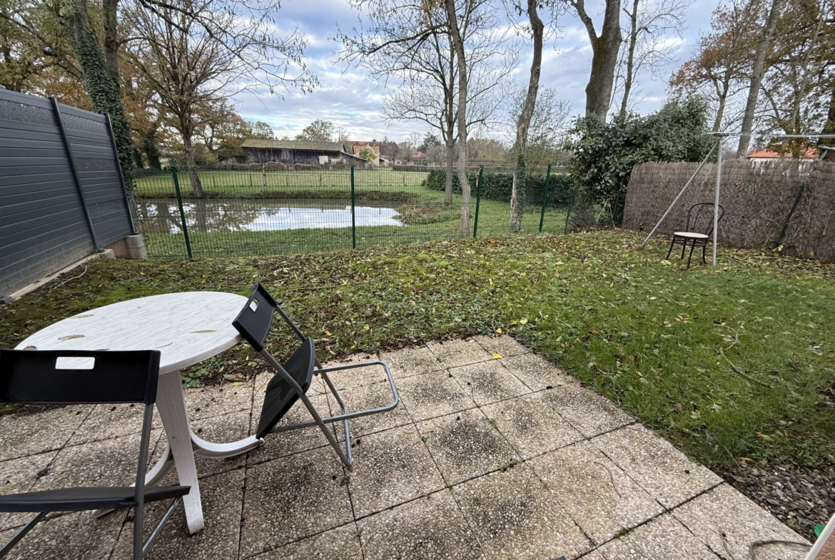 Coquette maison entièrement rénovée à Vendat 