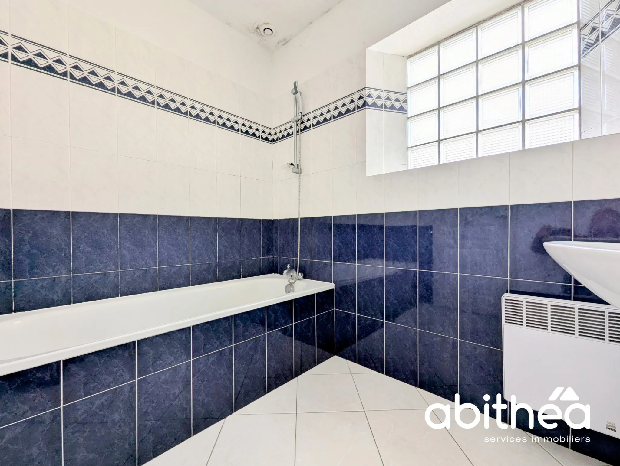 Maison plain-pied F3 à Libourne - 70 m² sur 218 m² de terrain 