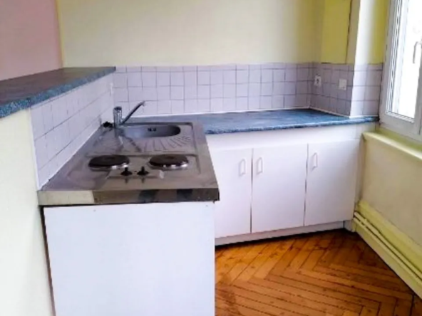 À vendre : Appartement lumineux T1 à Bolbec, 42,79 m² 
