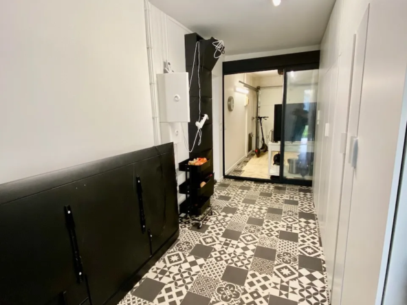 Pavillon plain-pied à vendre à Hautmont - 4 chambres et terrasse 
