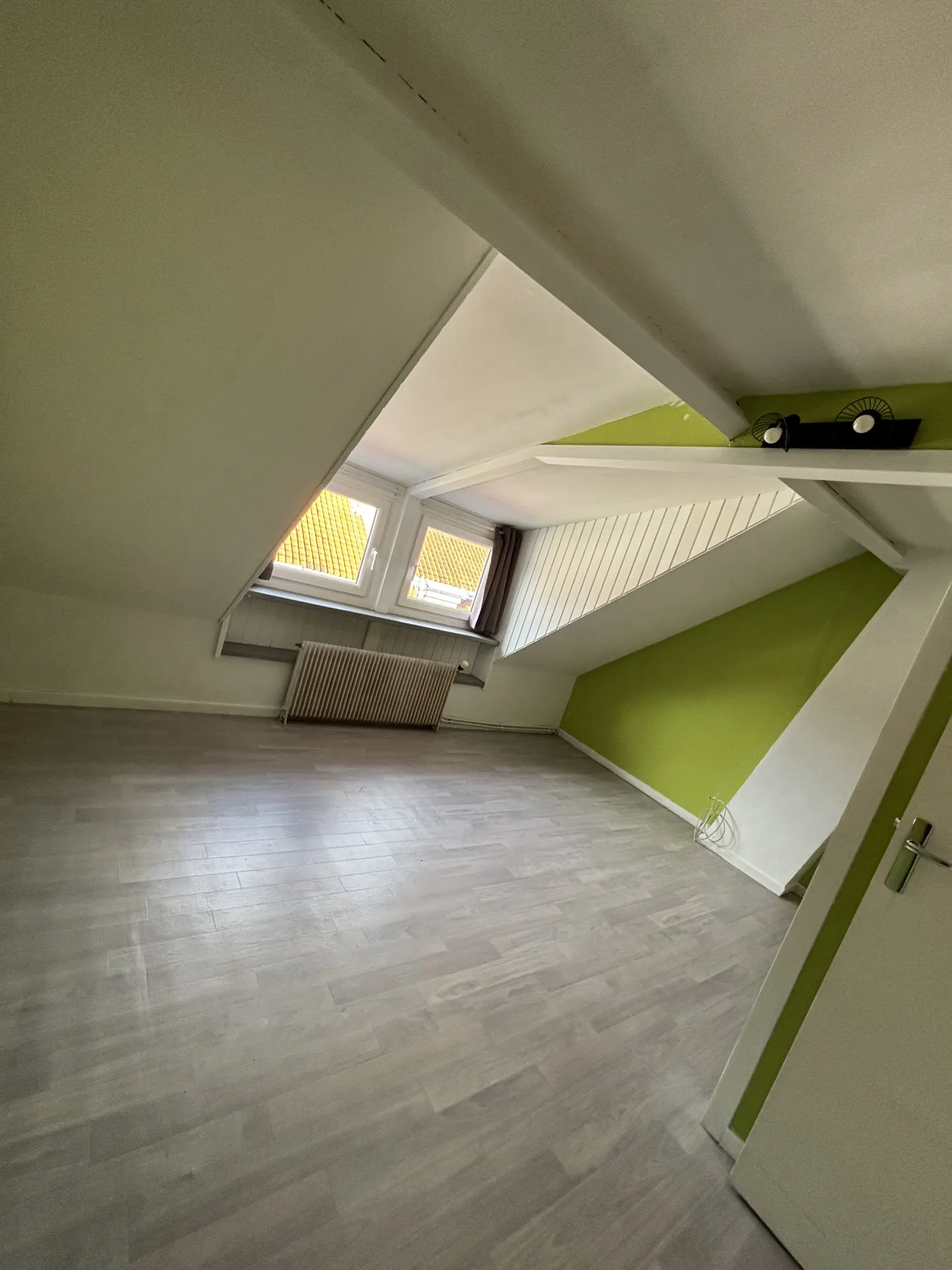 Maison familiale semi-individuelle - 3 chambres avec jardin à Hem 
