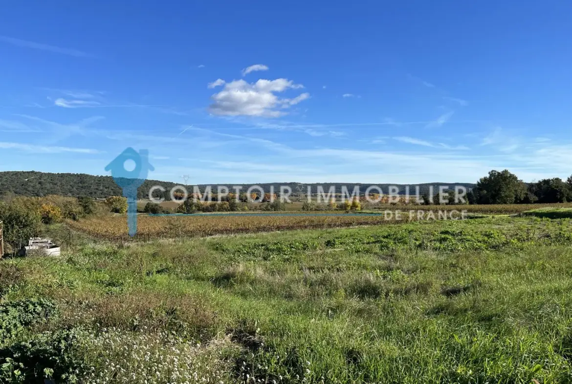 Terrain à bâtir de 1072 m2 entre Uzès et Nîmes 