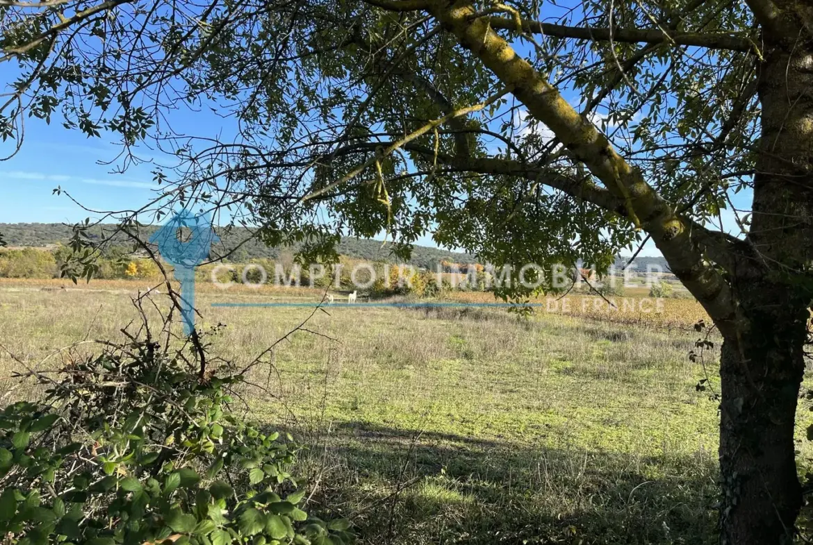 Terrain à bâtir de 1072 m2 entre Uzès et Nîmes 