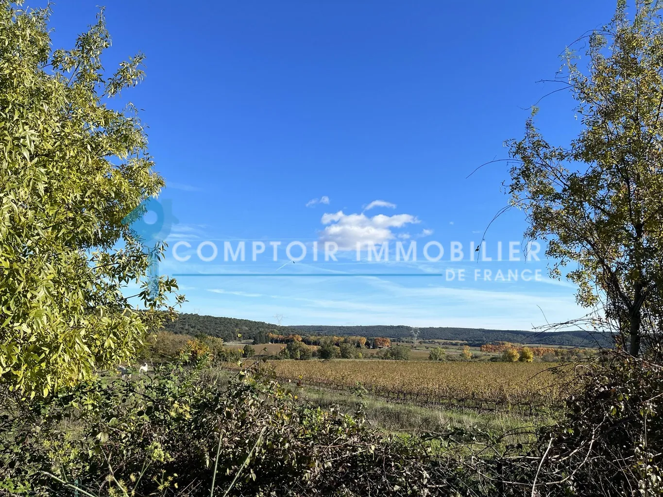 Terrain à bâtir de 1072 m2 entre Uzès et Nîmes 