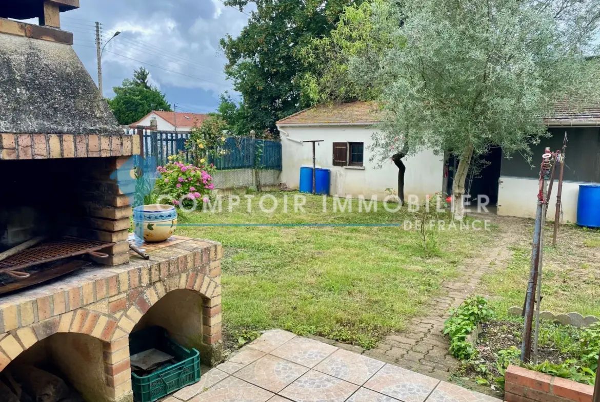 Maison à vendre à Corbeil-Essonnes - 70 m² avec jardin et garage 