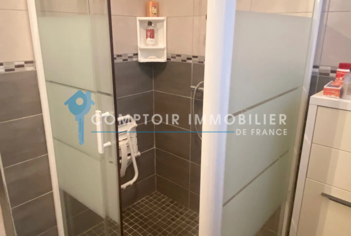 Maison à vendre à Corbeil-Essonnes - 70 m² avec jardin et garage 