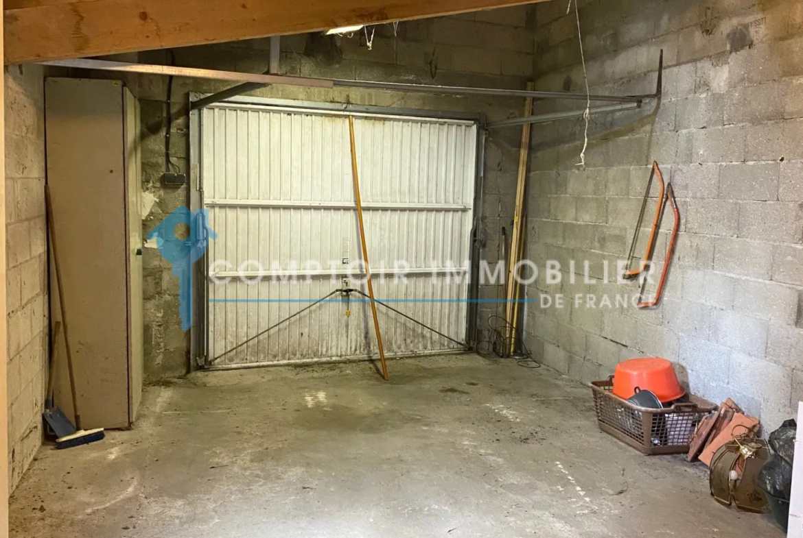 Maison à vendre à Corbeil-Essonnes - 70 m² avec jardin et garage 