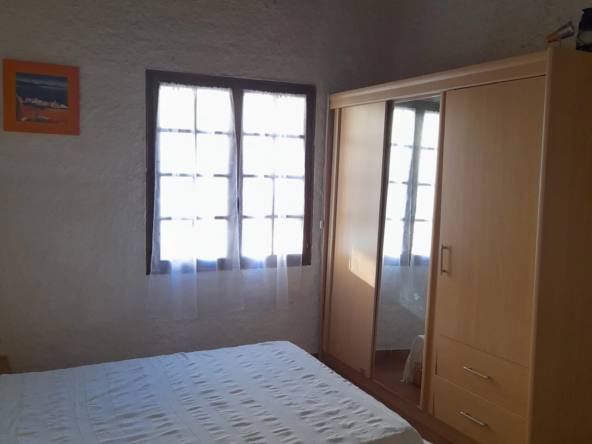 À vendre : Grand T2 avec Terrasse et Garage à Port-Vendres 