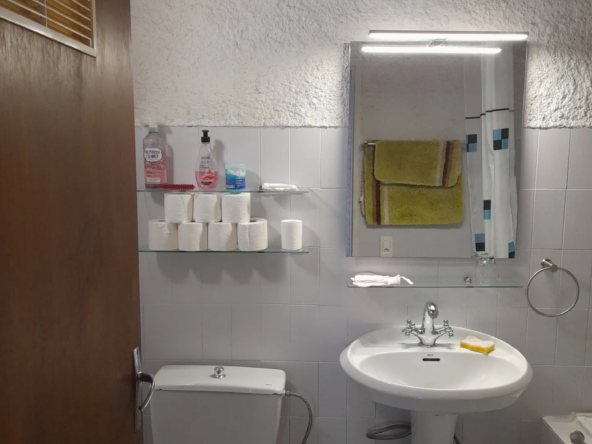 À vendre : Grand T2 avec Terrasse et Garage à Port-Vendres 