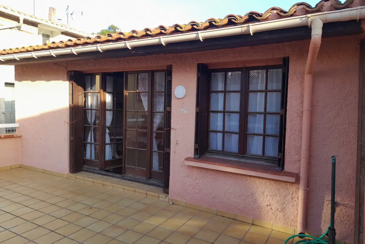 À vendre : Grand T2 avec Terrasse et Garage à Port-Vendres 