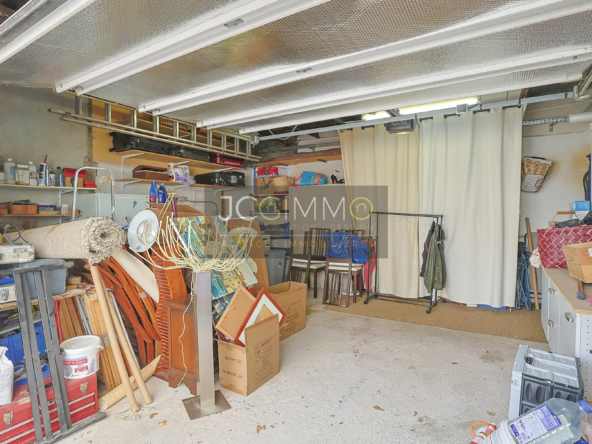 Maison T5 de 113 m² à Puget-Ville avec garage et terrasse 
