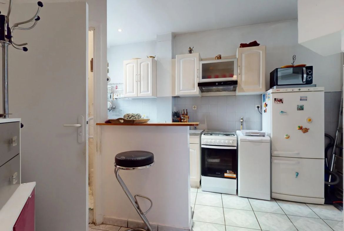 À vendre : Appartement F3 à 300 m du RER B de Drancy 