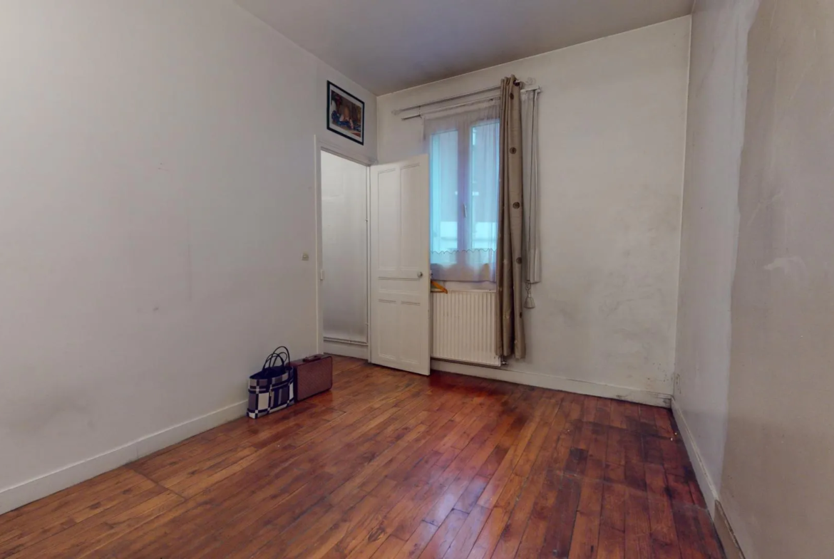 À vendre : Appartement F3 à 300 m du RER B de Drancy 