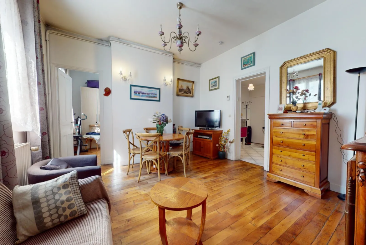 À vendre : Appartement F3 à 300 m du RER B de Drancy 