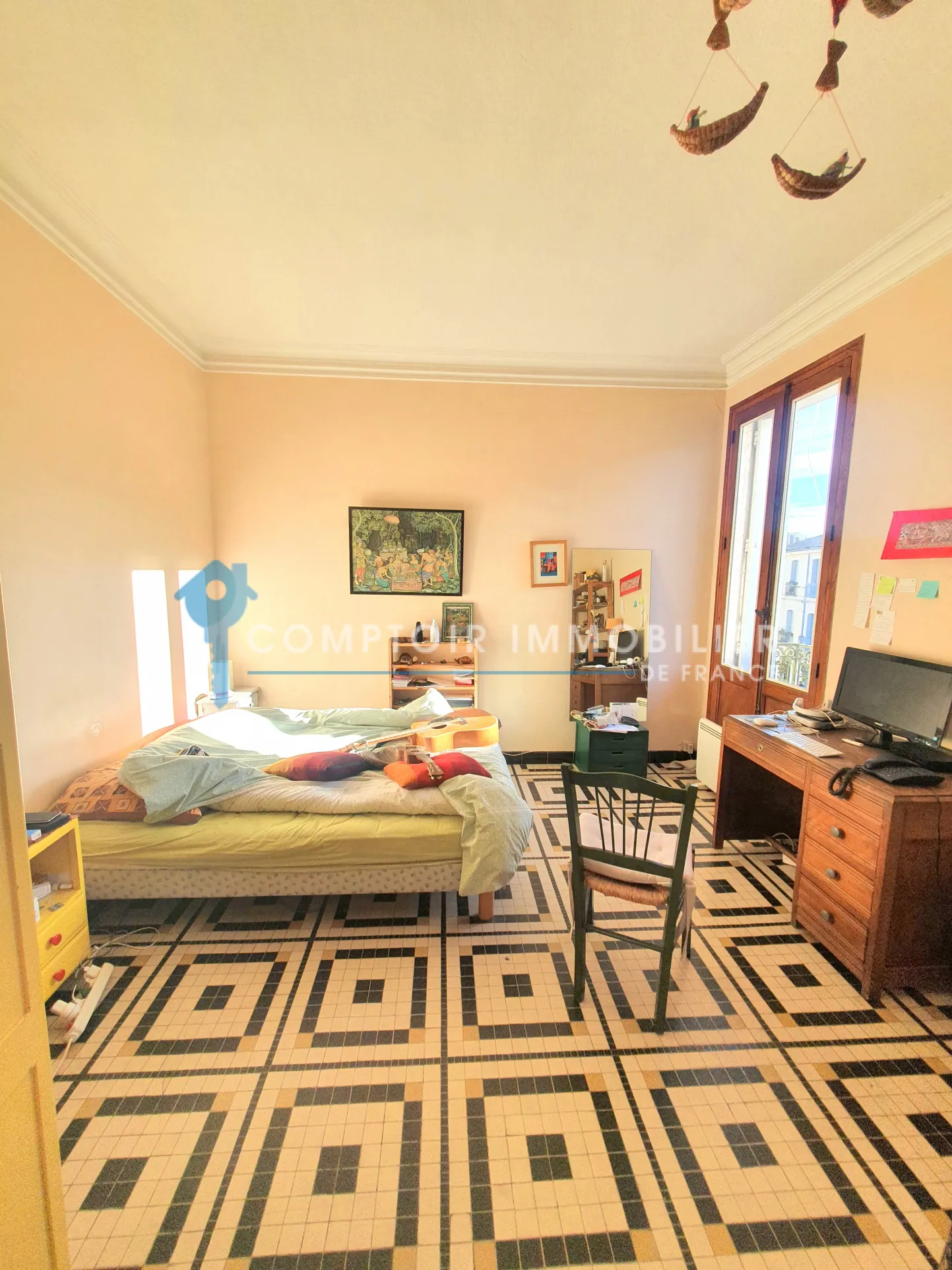 Libre Appartement F2 de 43 m² avec Balcon à Montpellier Beaux-Arts 