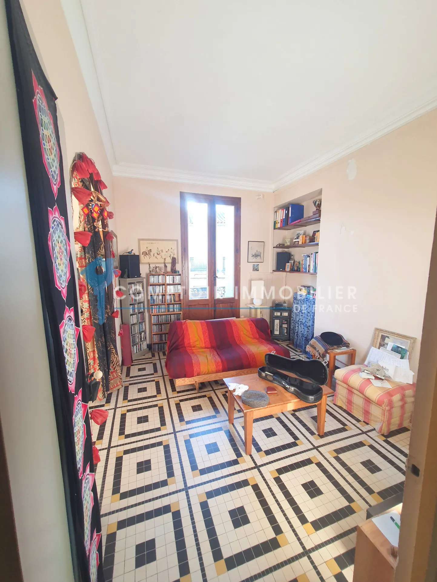 Libre Appartement F2 de 43 m² avec Balcon à Montpellier Beaux-Arts 