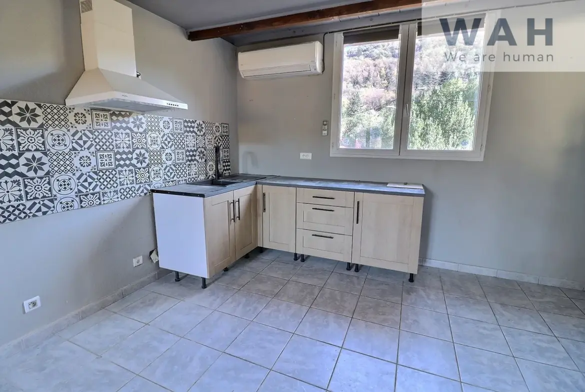 À vendre : Appartement 3 pièces lumineux à Lodeve 