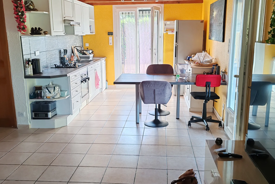 Maison 4 chambres avec garage et jardin à Salles d'Aude 