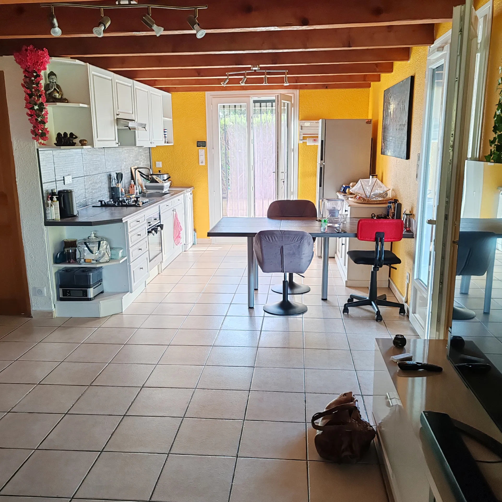 Maison 4 chambres avec garage et jardin à Salles d'Aude 
