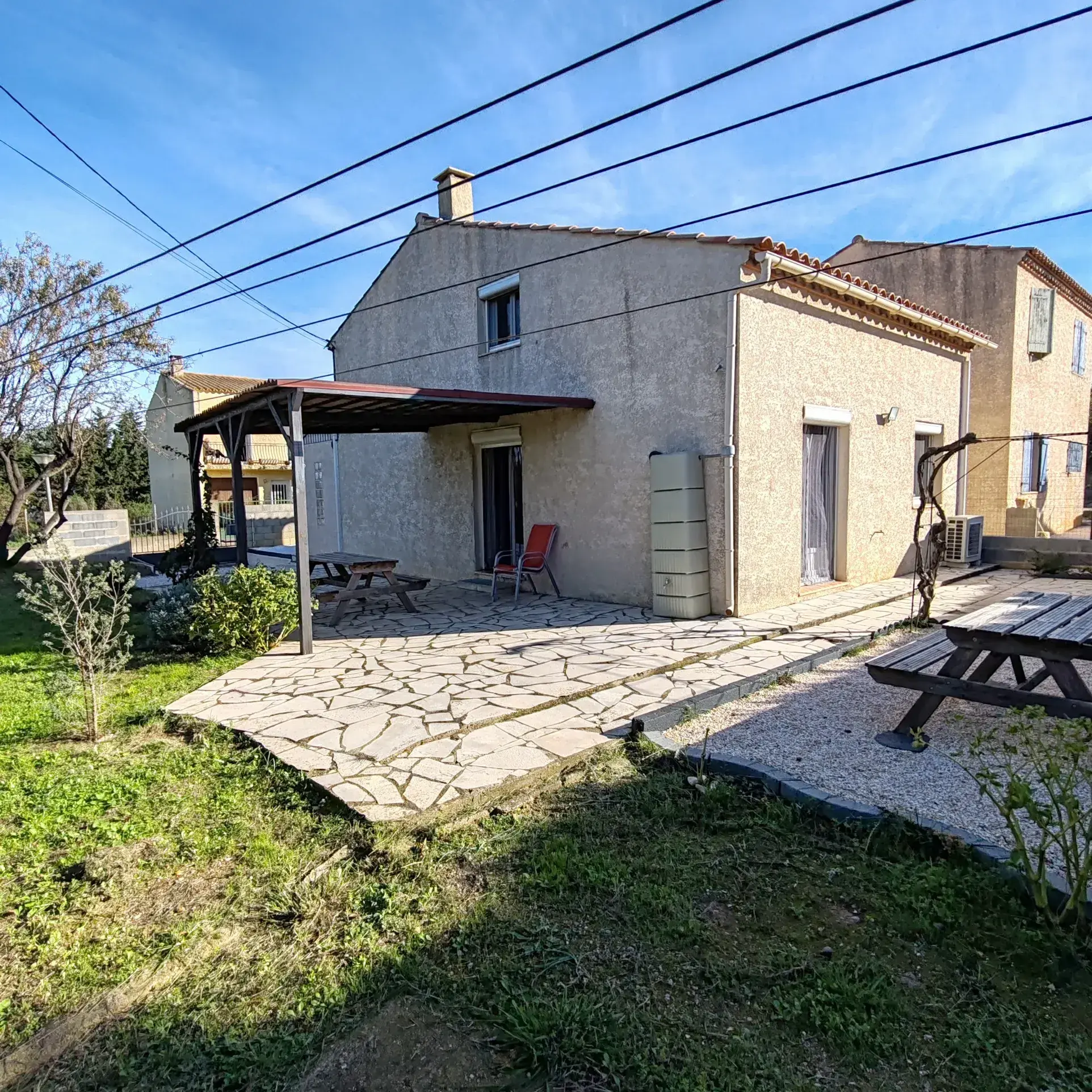 Maison 4 chambres avec garage et jardin à Salles d'Aude 