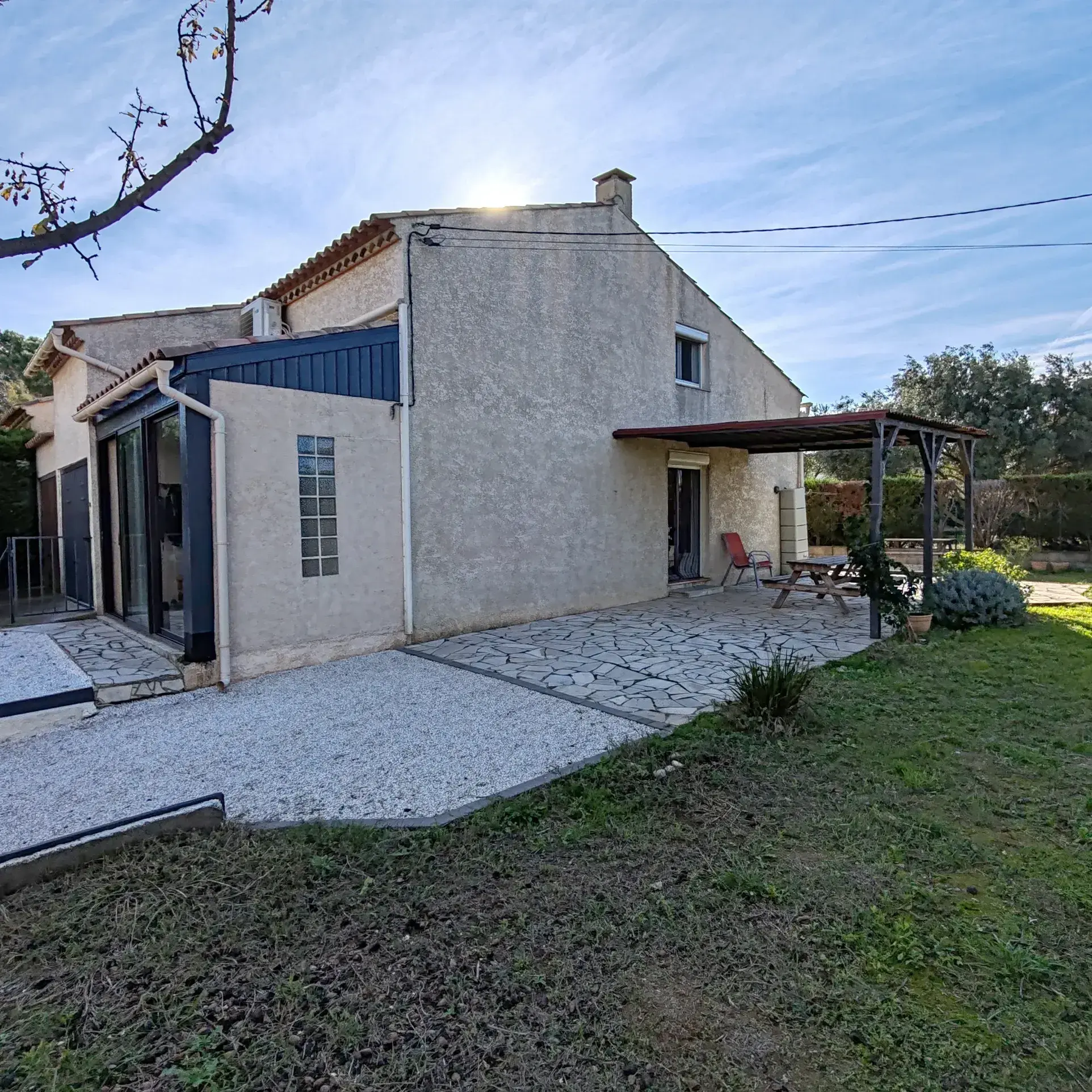 Maison 4 chambres avec garage et jardin à Salles d'Aude 