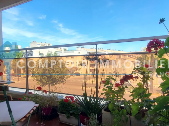 Spacieux Appartement T3 à Proximité des Jardins de la Fontaine à Nîmes 