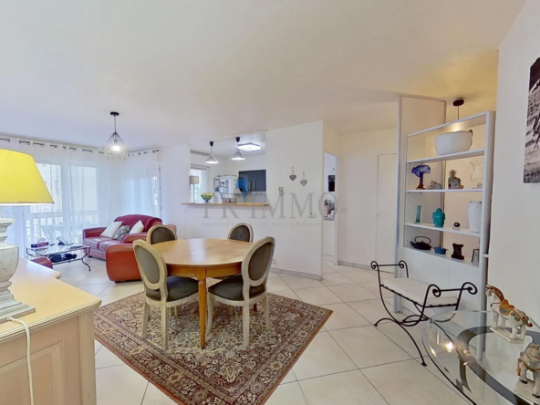 Superbe Appartement 3 Pièces à Fréjus avec Piscine 
