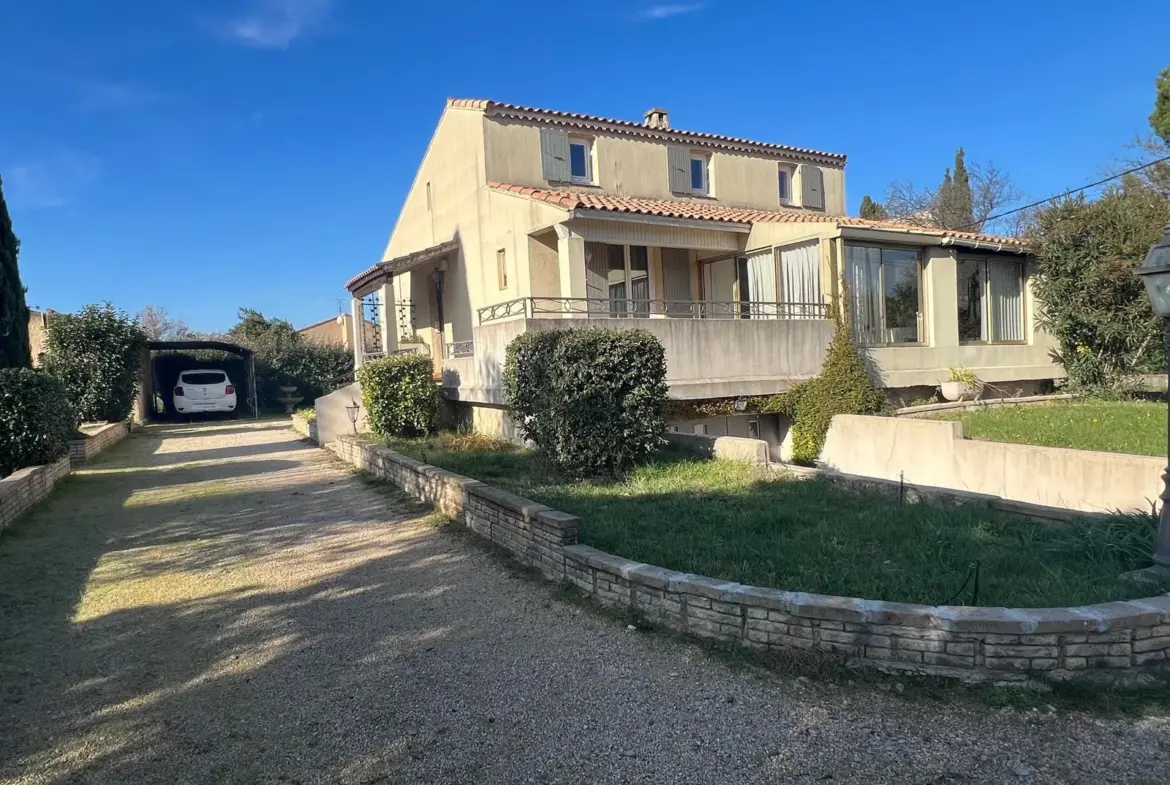 Maison à vendre à Sérignan-du-Comtat - 113 m2 avec piscine 