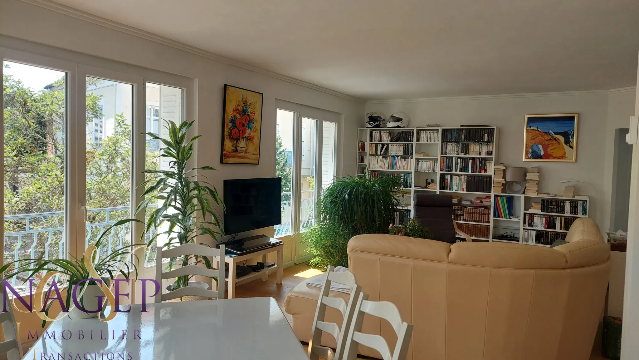 Appartement T4 très lumineux à Vichy - garage et caves inclus 