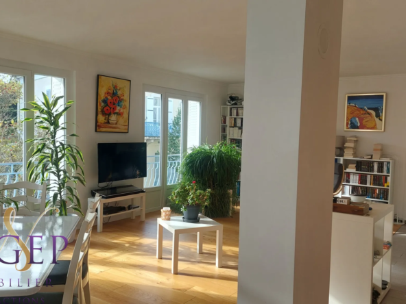 Appartement T4 très lumineux à Vichy - garage et caves inclus 