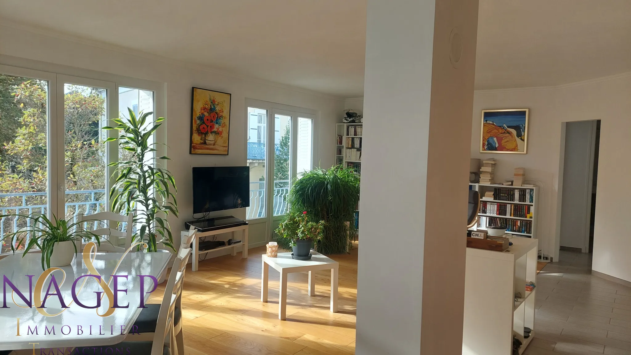 Appartement T4 très lumineux à Vichy - garage et caves inclus 