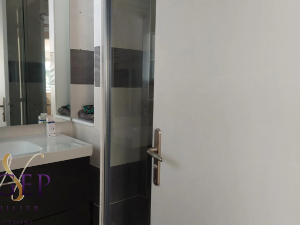 Appartement T4 très lumineux à Vichy - garage et caves inclus 