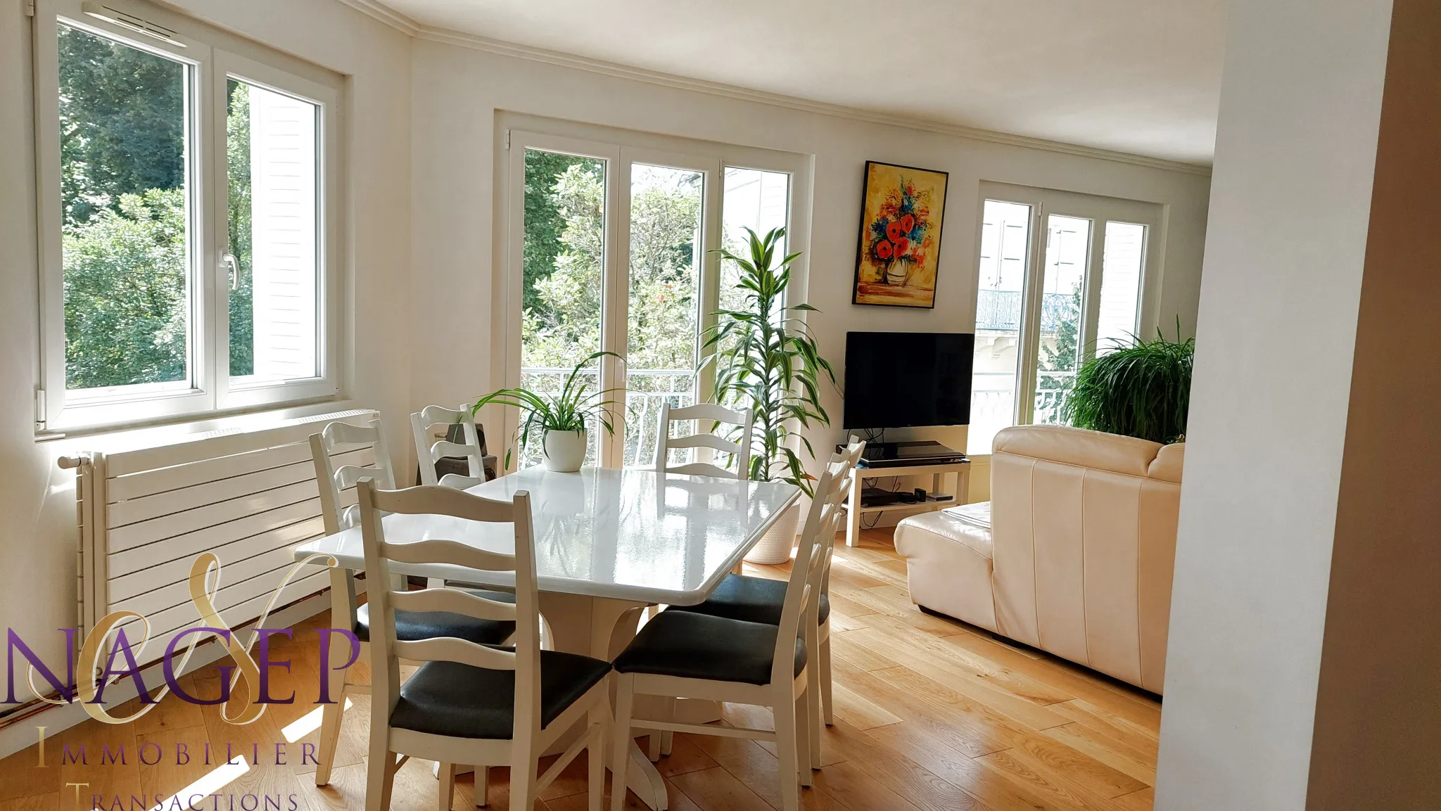 Appartement T4 très lumineux à Vichy - garage et caves inclus 