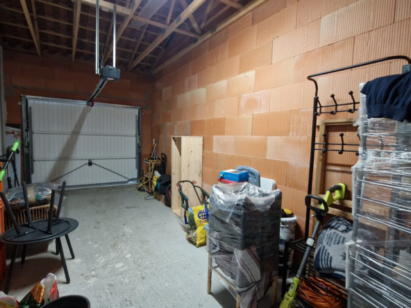 Maison de 2023 de plain-pied à Bazas, aucun travaux à prévoir 