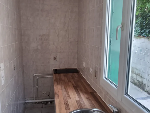 Studio rénové à vendre à Le Perreux sur Marne 