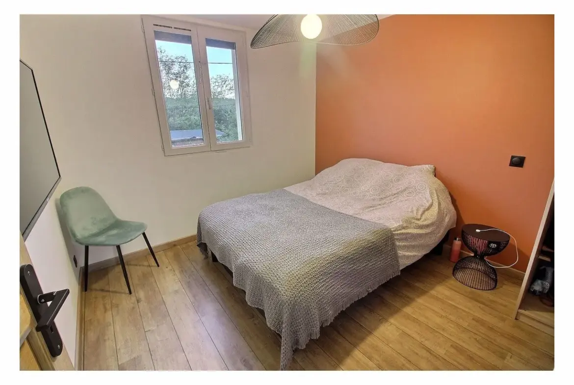 Appartement Type 3 rénové à Biver avec garage 