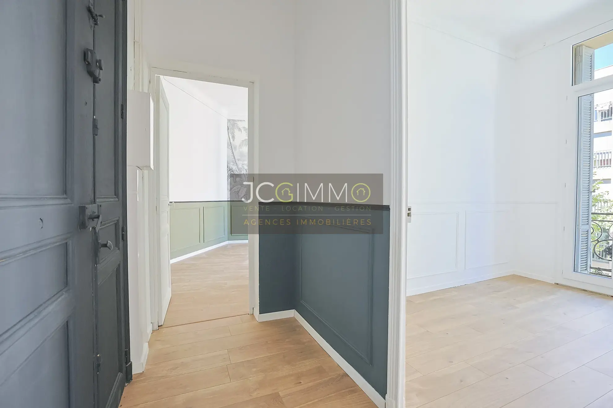 Appartement T3 rénové de 81 m² à Hyères - Quartier Gare 