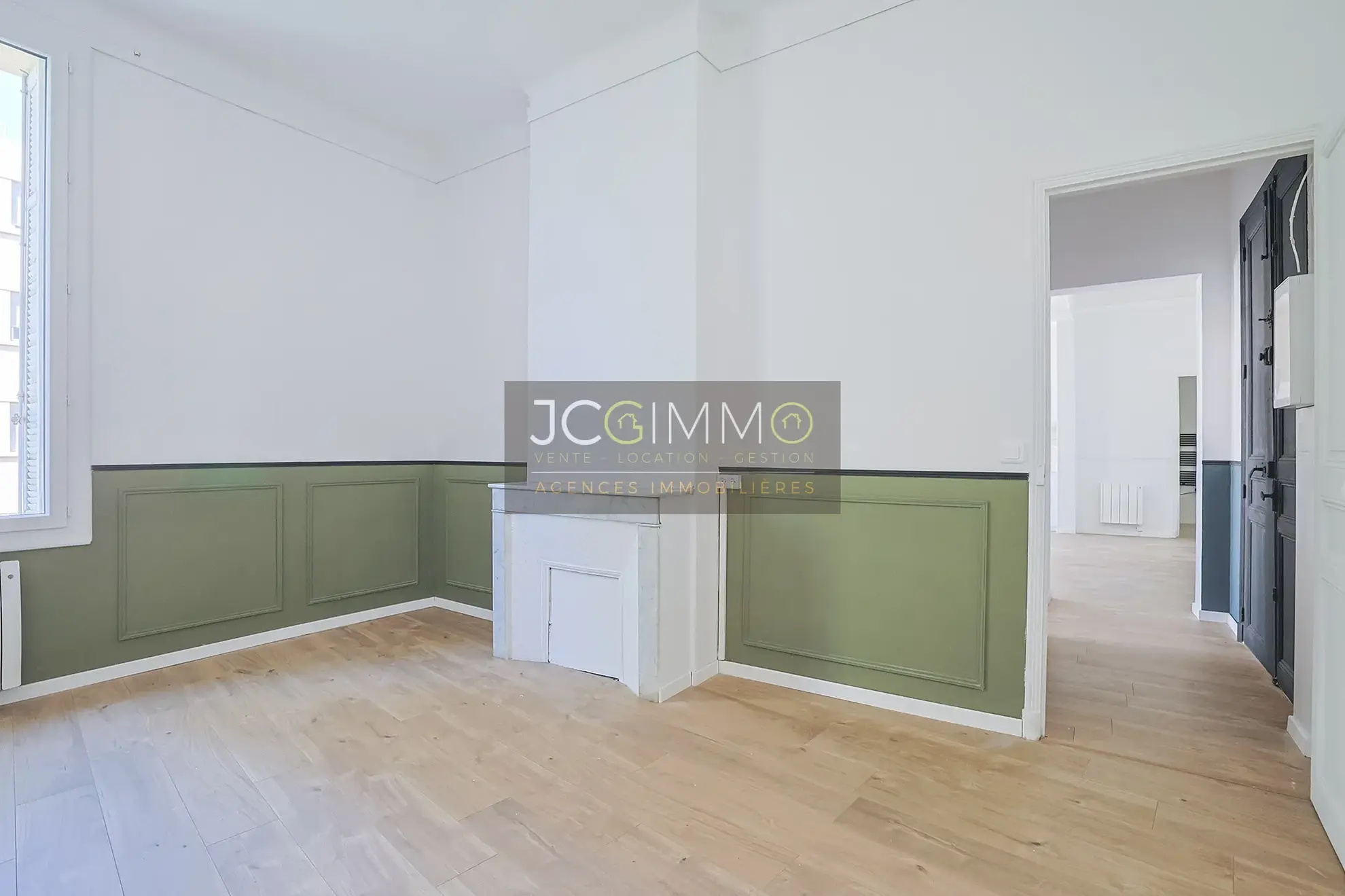 Appartement T3 rénové de 81 m² à Hyères - Quartier Gare 