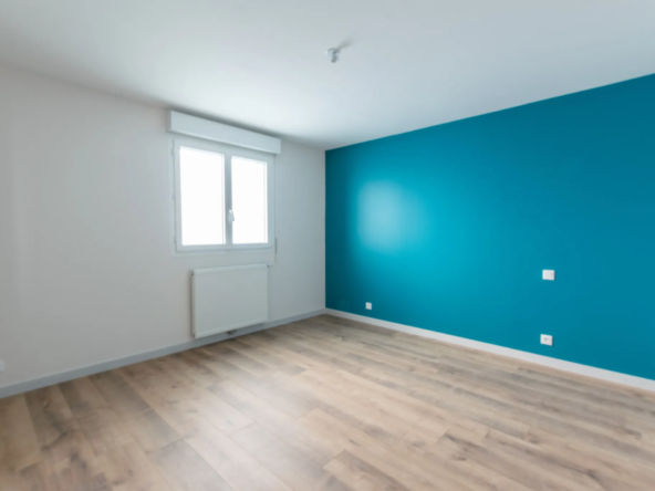 Maison à vendre à Gy - 93 m² rénovée avec garage 
