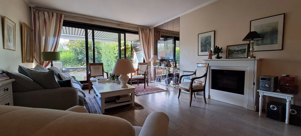 Appartement 2 pièces avec jardin au Chesnay Rocquencourt