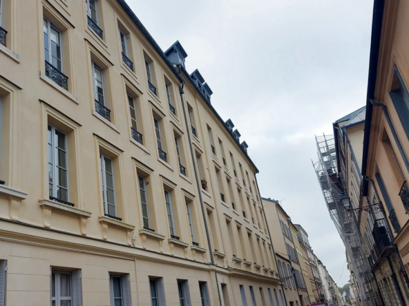 Appartement 2 pièces à vendre à Versailles, quartier Saint-Louis 