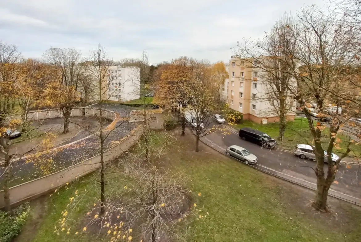 Appartement F4 à rénover à Creteil - Prix abordable 