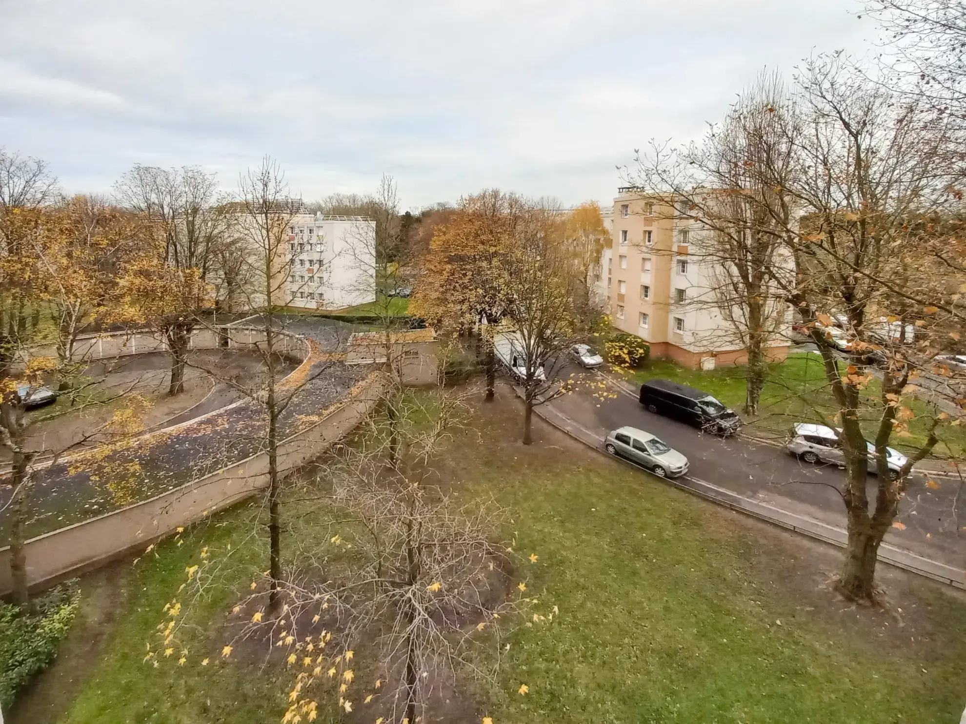 Appartement F4 à rénover à Creteil - Prix abordable 
