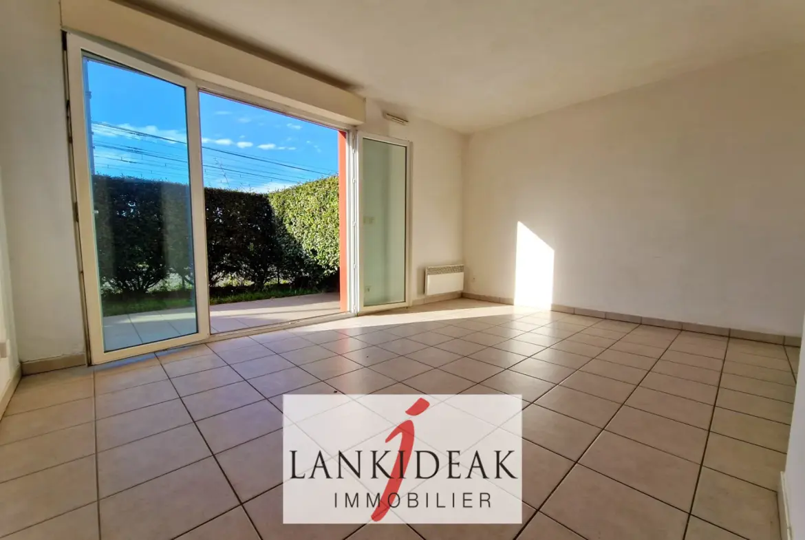 À vendre : Studio en rez-de-jardin à Boucau - 28 m² 